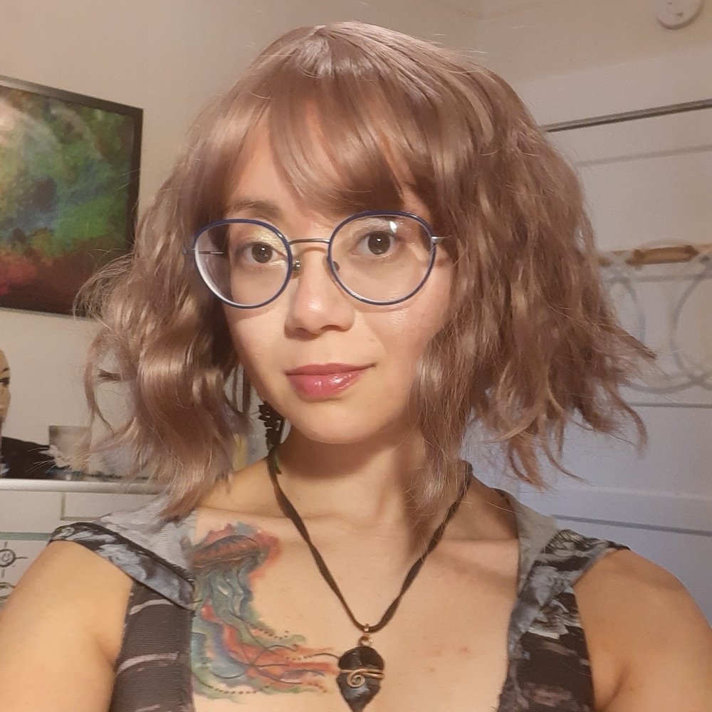Meet your Posher, Angelique